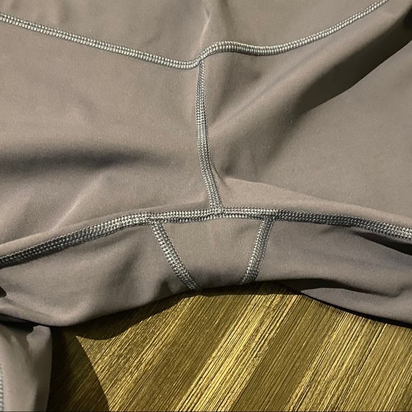 Lululemon Wunder Under Purple Ombre Leggings 8 - Picture 7 of 9
